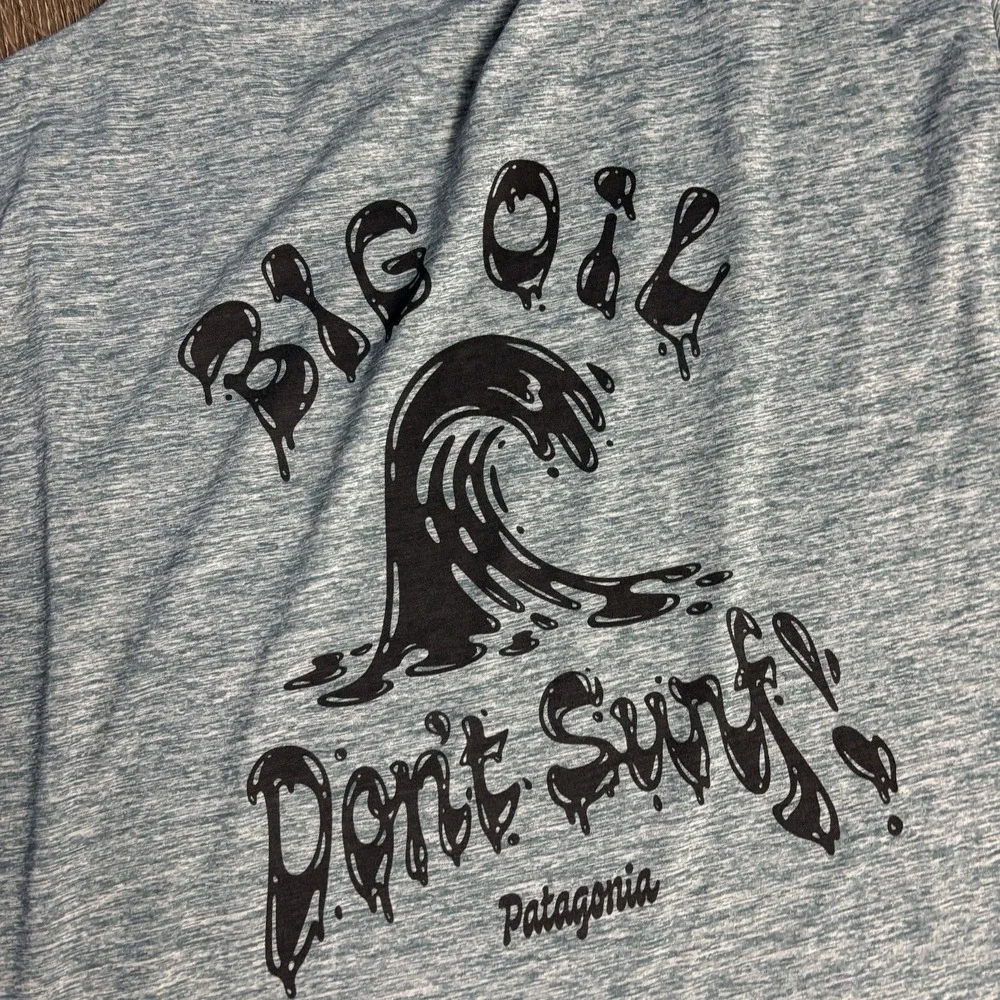 Patagonia Capilene Cool Daily Shirt Mens XL Blue Big Oil Dont Surf Short Sleeve - Picture 9 of 9